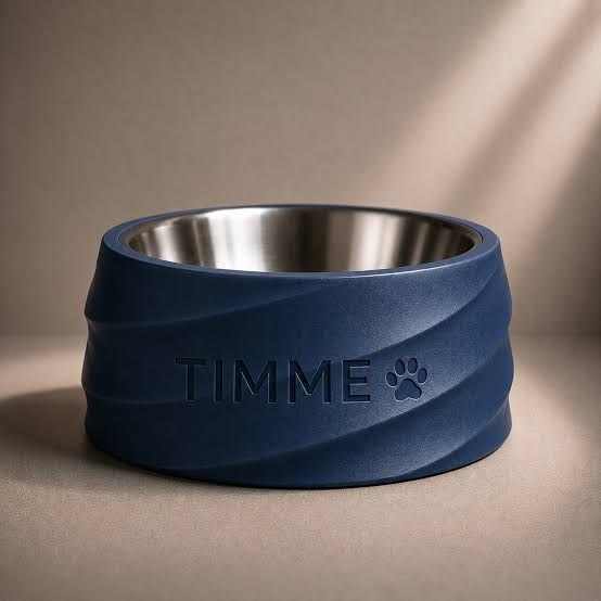 Napf in Jeansblau mit der Gravur TIMME